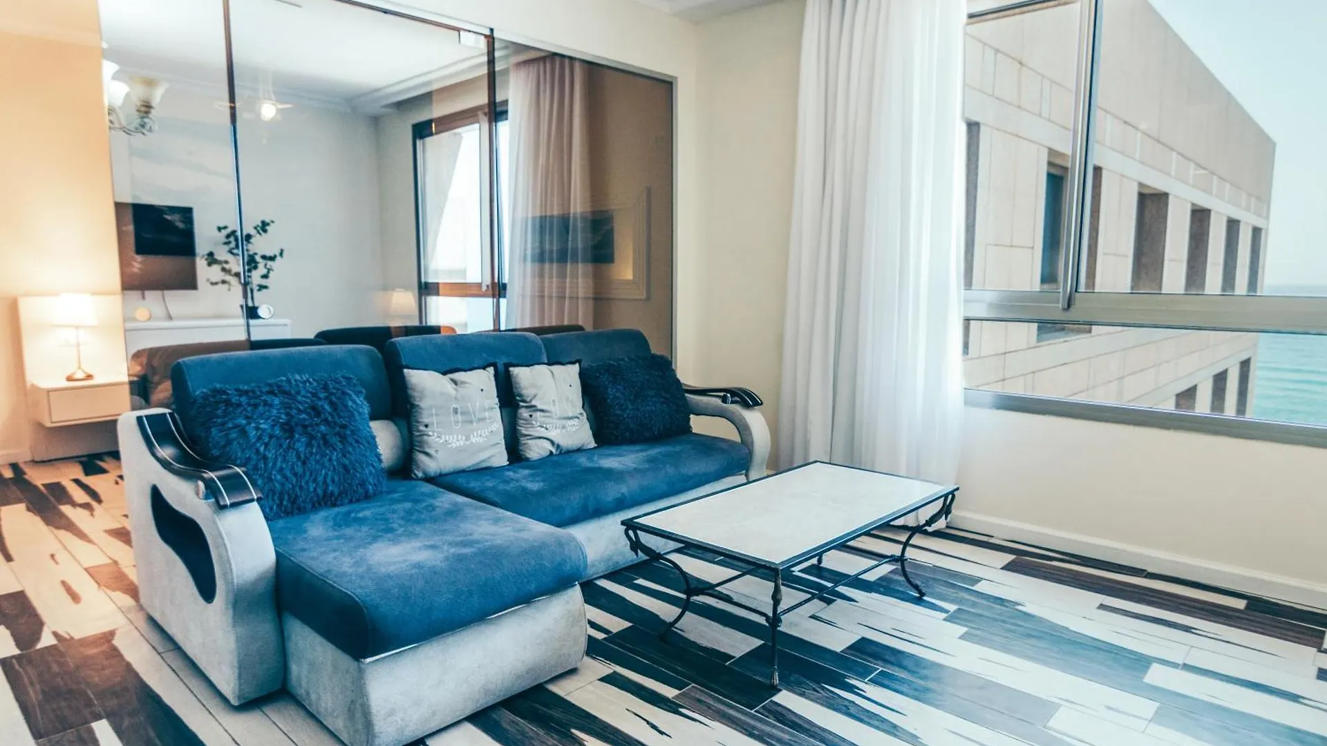 Almog Haifa Israel Apartments מגדלי חוף הכרמל